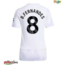 Camiseta Manchester United Bruno Fernandes #8 Visitante Equipación para mujer 2025-26 manga corta